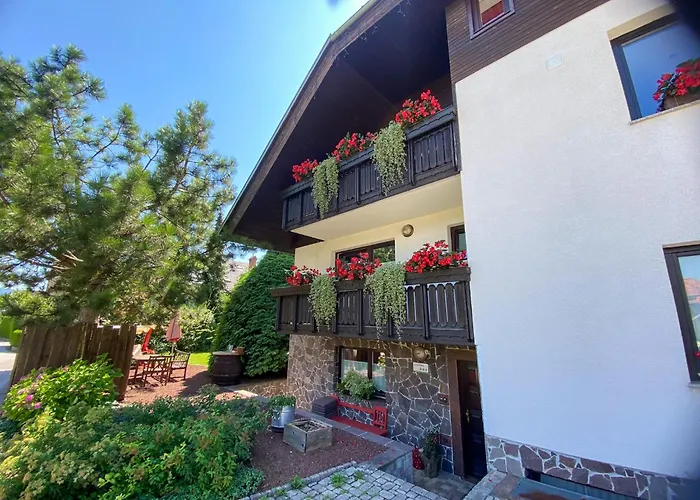 Petra Garden Apartma Bled